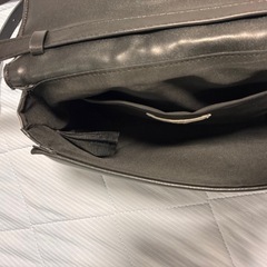 H&M ショルダーバッグ　キルティング　黒色の画像