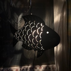 魚型アンティークランプ　ブリキ