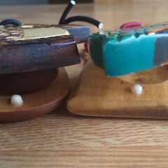 【美品】木彫りカスタネット　1つ300円です（2つで500円）の画像