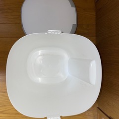 【再値下】コンビ　おむつ用ゴミ箱　スペア付きの画像