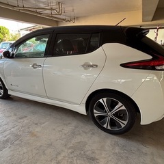 バッテリー12セグ（満タン）リーフX 車検２カ年付きの画像