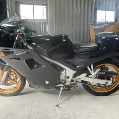 ヤマハ　FZR250 2KR レーサーレプリカ　ジェネシス　最終型仕様
 の画像