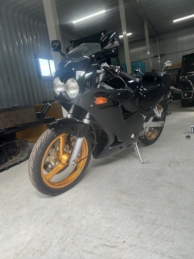 ヤマハ　FZR250 2KR レーサーレプリカ　ジェネシス　最終型仕様 ヤマハFZR250 2KR レーサーレプリカジェネシス最終型仕様 (M.factory