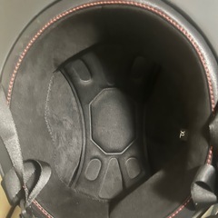 キャップ風ヘルメットの画像