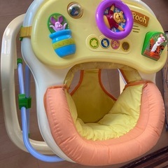 プーさん　ベビーウォーカー　歩行器の画像