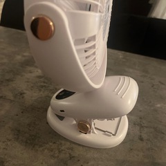 【美品】クリップ式 ファン 扇風機の画像