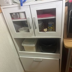 食器棚