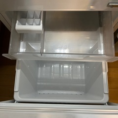 TOSHIBA GR-U15BS(w) 冷蔵庫。1人暮らし用。の画像