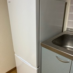 TOSHIBA GR-U15BS(w) 冷蔵庫。1人暮らし用。の画像