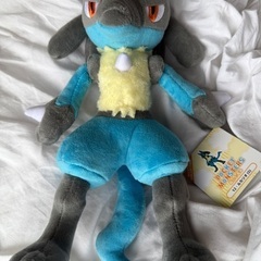 ルカリオ ぬいぐるみの画像