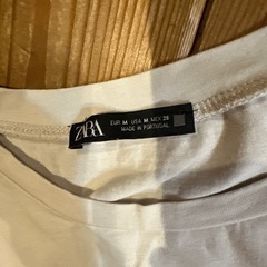 ZARA☆パフスリーブ袖Tシャツの画像