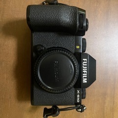 FUJIFILM X-S10 ミラーレス一眼 本体