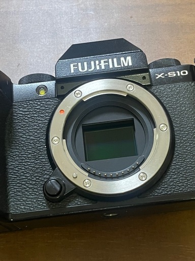 FUJIFILM X-S10 ミラーレス一眼 本体