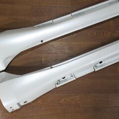 トヨタ150系プラド純正 サイドステップ 左右 75806-60050　白パールホワイト　ランクル/ランドクルーザーの画像