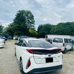 平成29年トヨタプリウスPHV 車検　8年／9 月 の画像