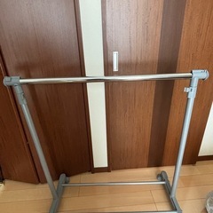 ハンガーラック