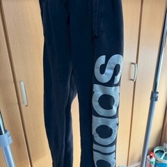 adidas パーカーセットアップ　Lサイズの画像