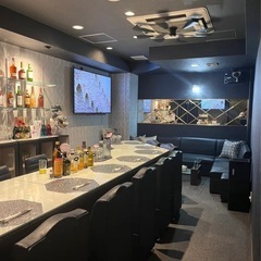 お店貸します
