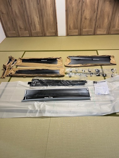 アルファード　30系後期　サイドスカート　ほぼ新品