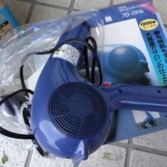 未使用　テスコム　1200W 大風量　ドライヤー