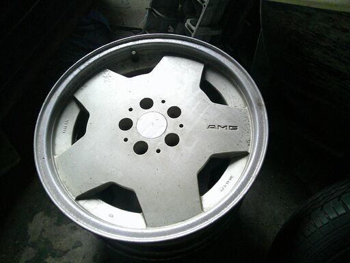 AMG-レアーホイル.8Jx17,112-AMG社が126-107系コンプリート車両に装備した同型ホイル