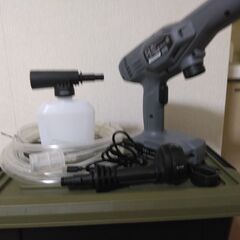 アイリスハンディ高圧洗浄機　JHW-101