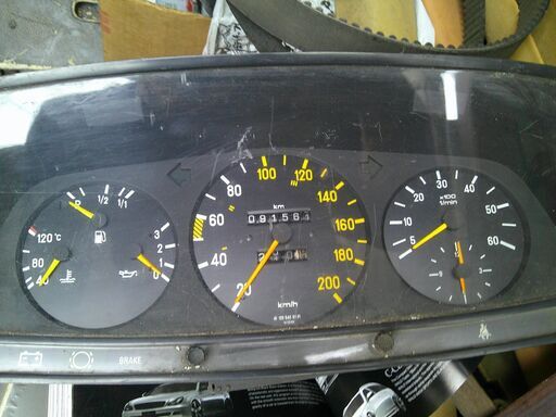 Mベンツ123-280E-コンビネーションメータータコメーター付き