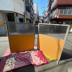 パーテーション　簡単設置　軽量　の画像