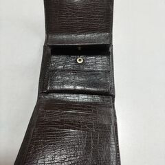 グッチ三つ折り財布の画像
