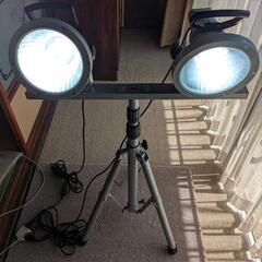 投光器　ダブルライトの画像