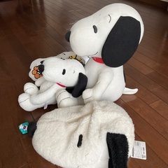 SNOOPY スヌーピー　大型　ぬいぐるみ　ティッシュ入れ　5点セットの画像