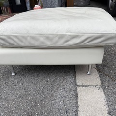 オットマン