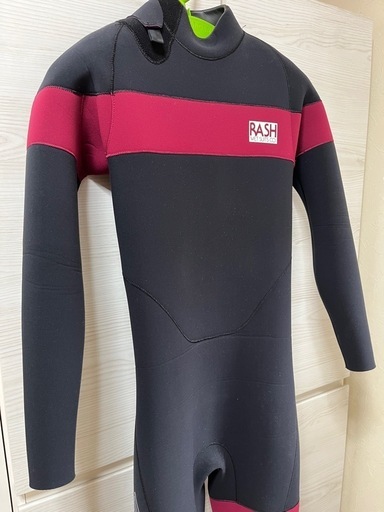 RASHウェットスーツ  ジャーフル