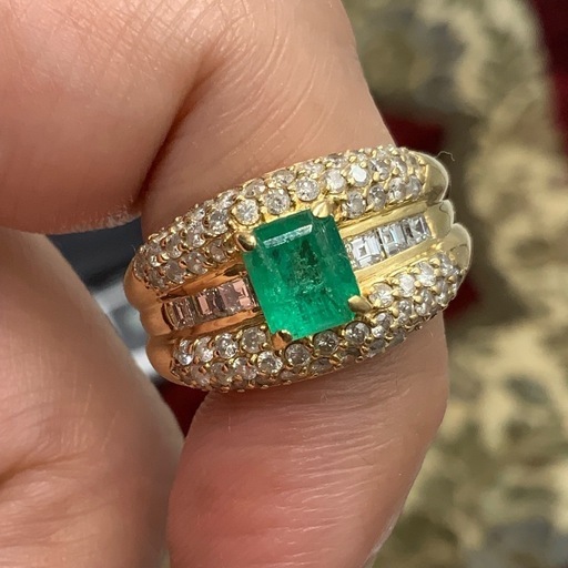 K18 エメラルド　ダイヤモンドリング　9g 約15.5号　1.34ct 1.15ct