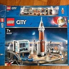 LEGO City 超巨大ロケットと指令本部 60228の画像