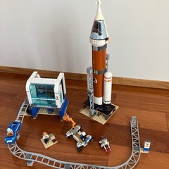 LEGO City 超巨大ロケットと指令本部 60228