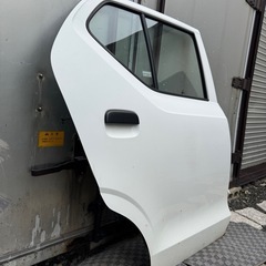 スズキ HA36V アルトバン 26U 白 リアドア 右 R ガ...