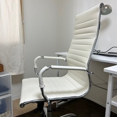 イームズ　リプロダクト　チェア