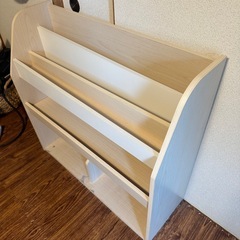 【取引中】絵本棚　おもちゃ棚の画像