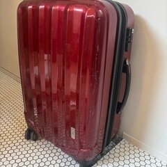 スーツケース　旅行バック　赤　レッド　90〜100lの画像