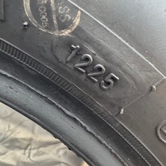 タイヤ4本の画像