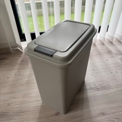 美品！20Lゴミ箱