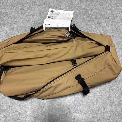 新品テント