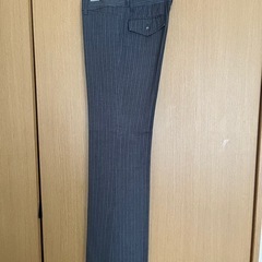 パンツスーツ　あげますの画像