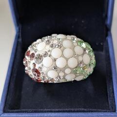 SWAROVSKIスワロフスキー パヴェ リング 指輪 イタリア国旗の画像