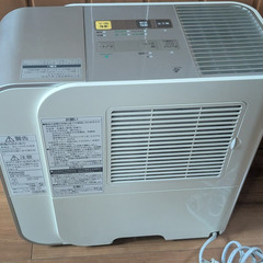 【無料】Panasonic ナノイー 加湿器の画像