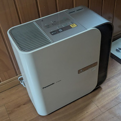 【無料】Panasonic ナノイー 加湿器の画像