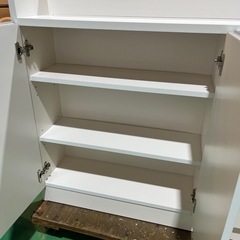 キャビネット　収納棚　棚　カウンター下の収納などに【横89.8奥22高85.4】の画像