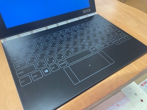 Lenovo YOGA BOOK YB1-X91F ノートPC & タブレット兼用モデル
