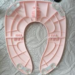 折りたたみ補助便座の画像